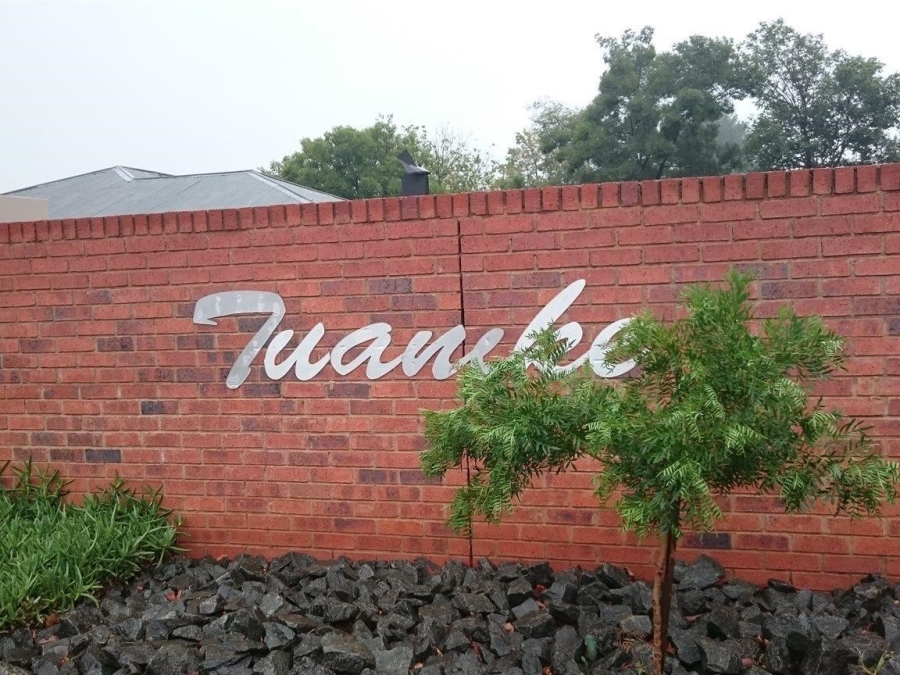 To Let 2 Bedroom Property for Rent in Langenhovenpark Free State